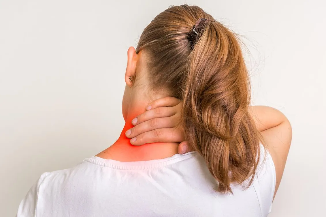 Dolor en la Base del Cuello